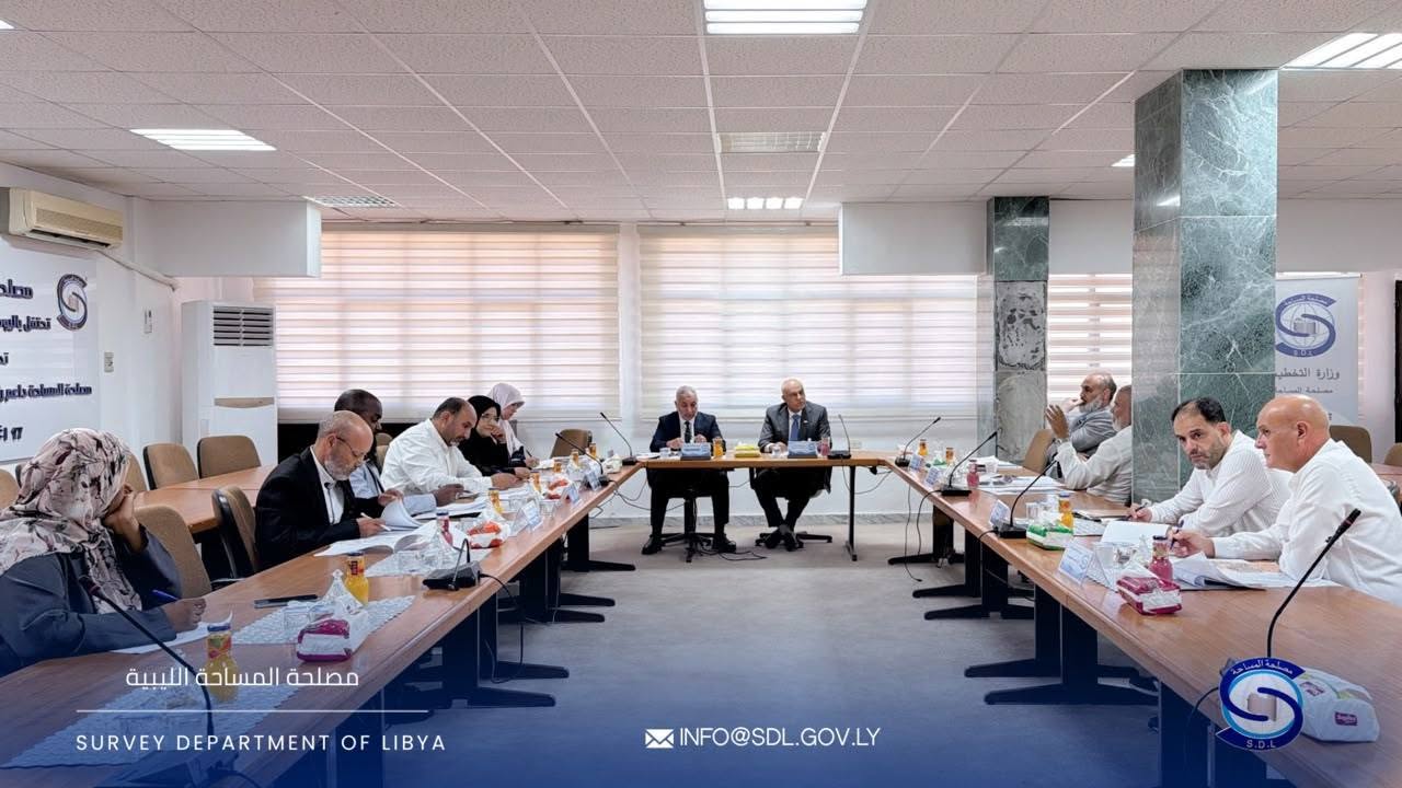 الاجتماعات الدورية مع رئيس الهيئة العامة للتخطيط العمراني